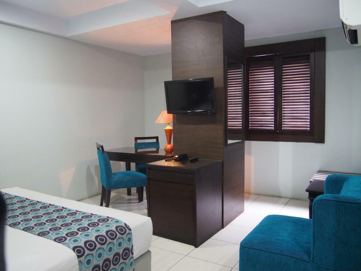 Hotel Alma Джакарта Екстериор снимка